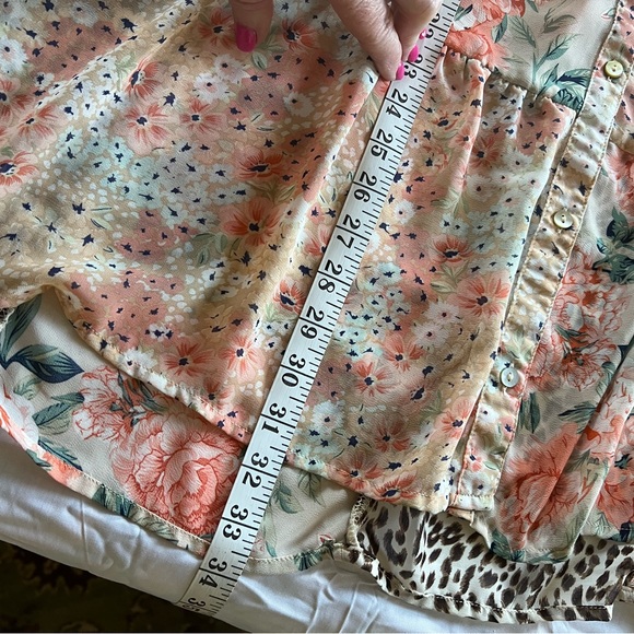 Umgee tunic length top - Picture 3 of 6